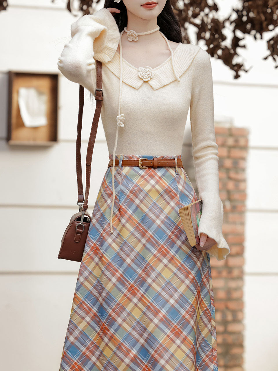 2PS White Peter Pan Collar Sweater And White Straight Skirt Vintage outfit