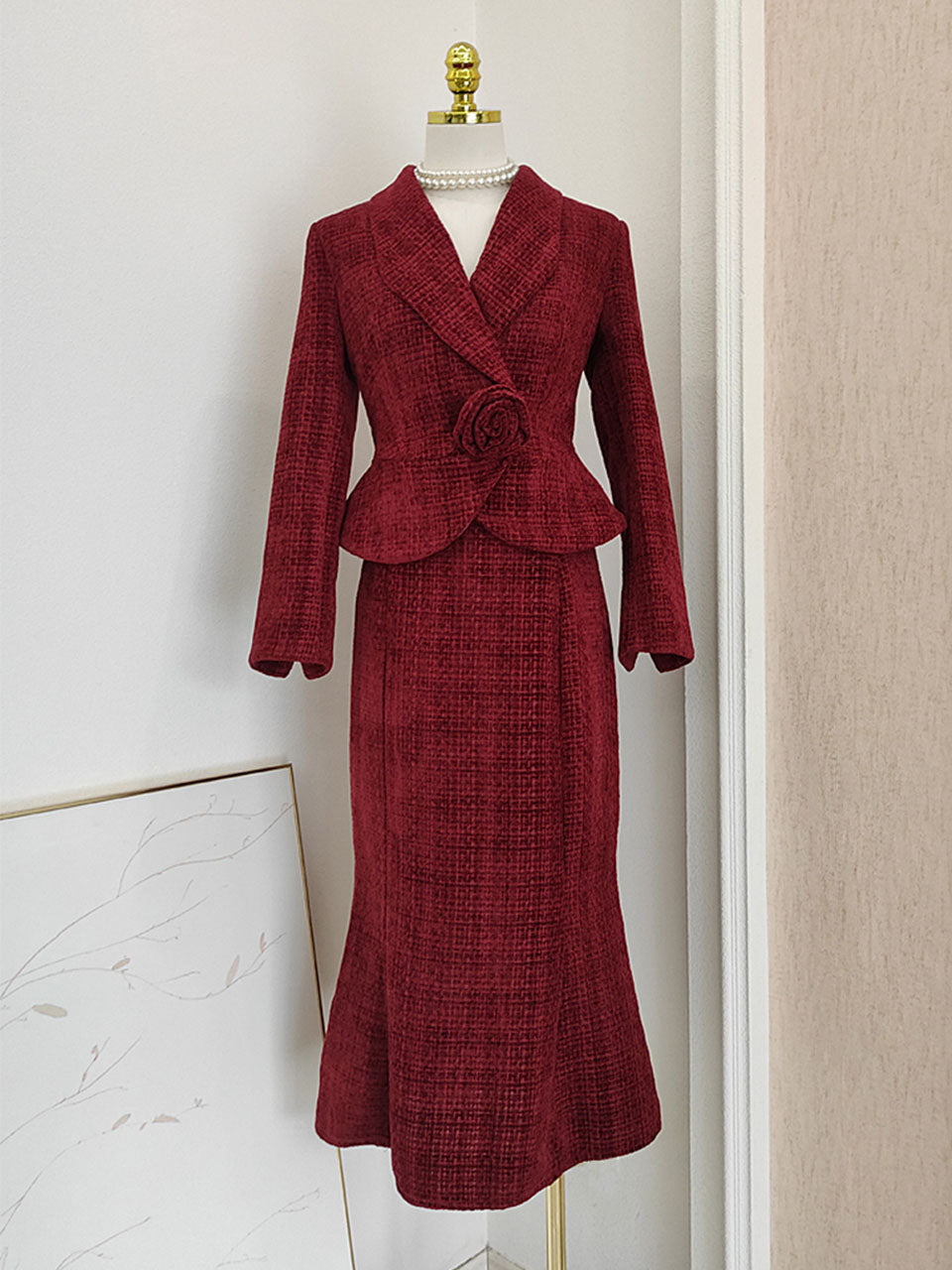 2PS Red Rose New Look Coat With Fishtail Skirt