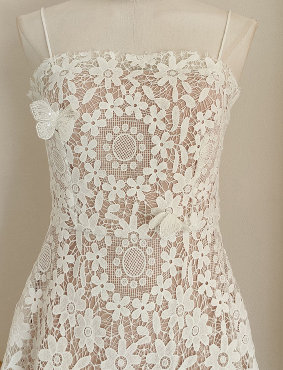 White Flower Lace Tube Swing Party Dress